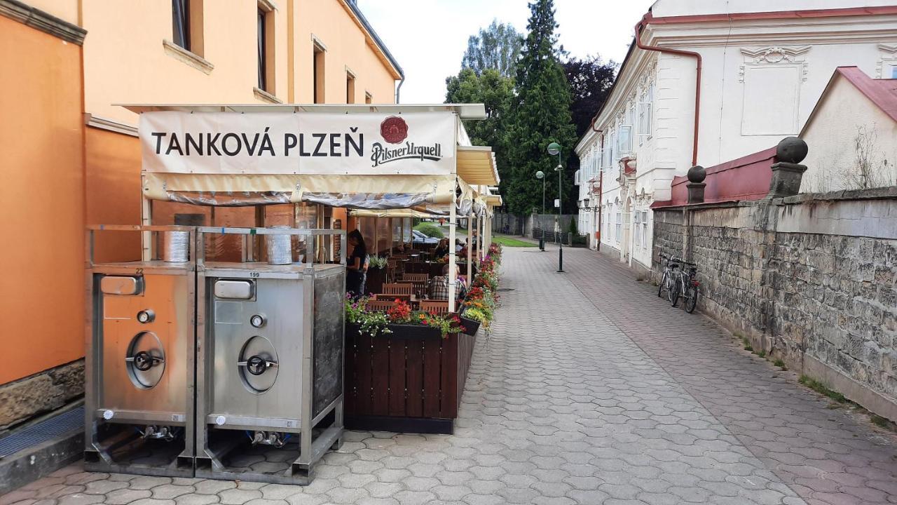 Hotel Strelnice Teplice nad Metuji Luaran gambar