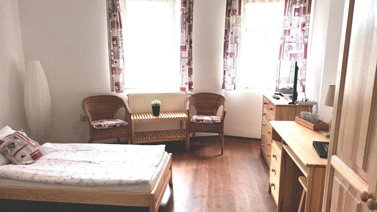 Hotel Strelnice Teplice nad Metuji Luaran gambar