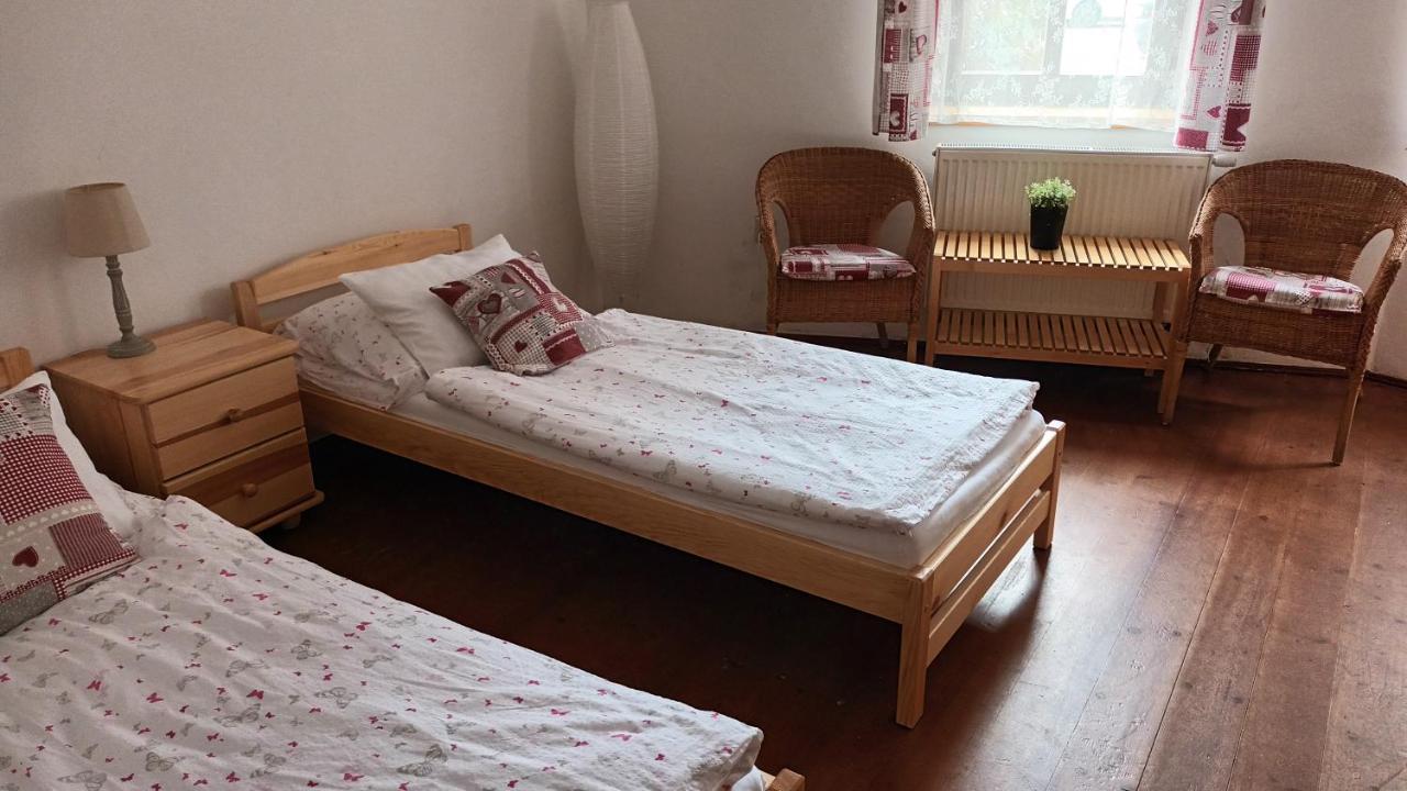 Hotel Strelnice Teplice nad Metuji Luaran gambar